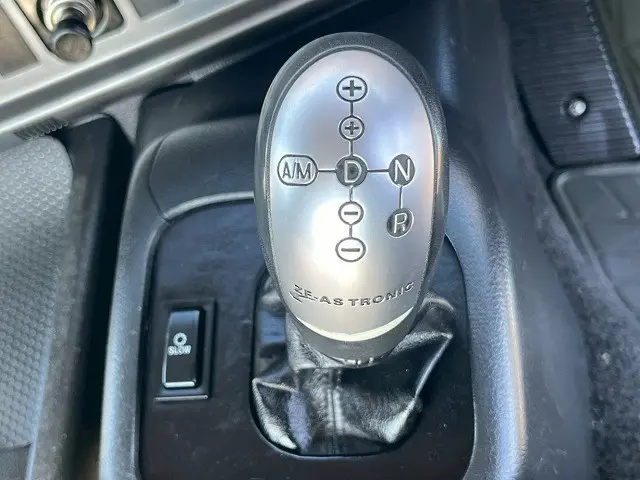 日野 プロフィア QDG-SS1EKDA(6x4)の写真28