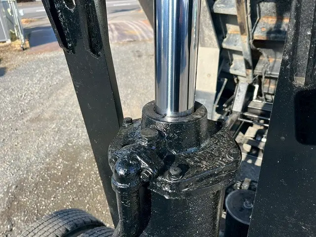 三菱 スーパーグレート QKG-FV50VY(6x4)の写真15