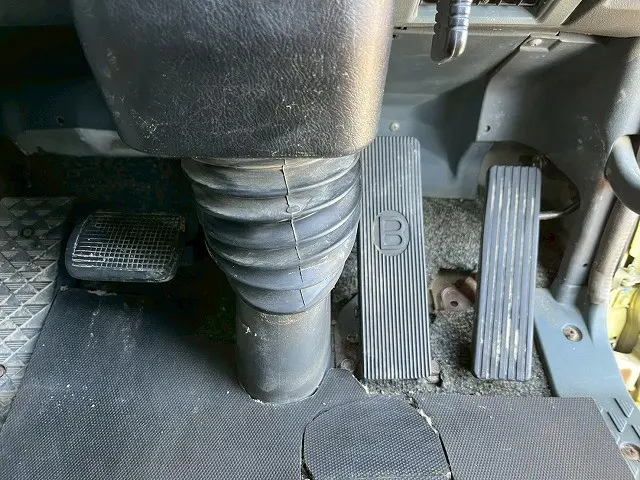 三菱 スーパーグレート QKG-FV50VY(6x4)の写真35