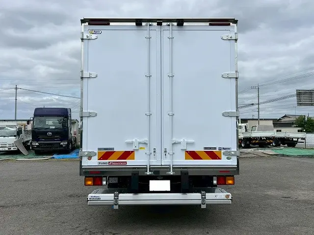 R8-ファイター・冷蔵冷凍車PG★車検付★登録済未使用車|三菱 ファイター 2KG-FK65F(未入力/関係無)の写真7