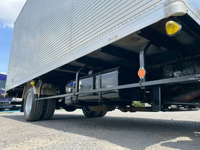 いすゞ エルフ 2PG-NPS88AN(4WD)の写真36