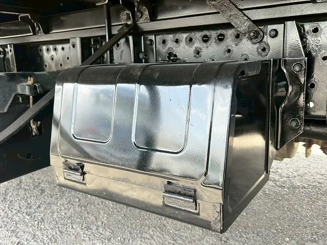 いすゞ エルフ 2PG-NPS88AN(4WD)の写真39