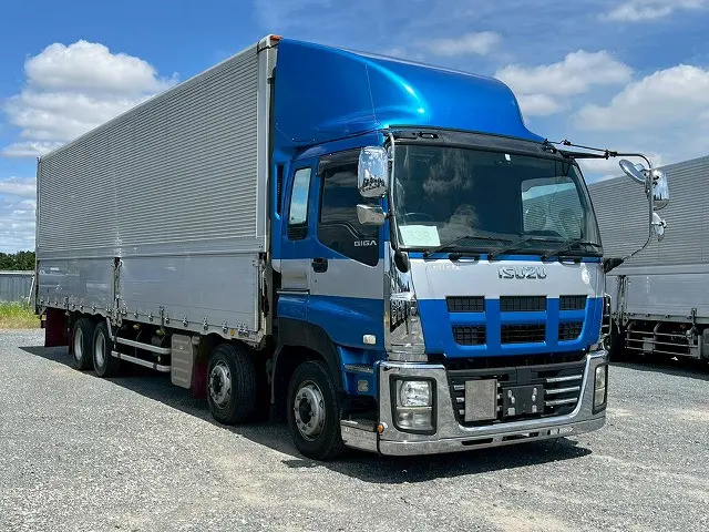 H26ギガアルミウイング★13.6トン積載!4軸低床2デフ|いすゞ ギガ QKG-CYJ77A(8x4)の写真4