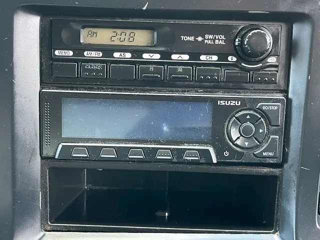 いすゞ ギガ QKG-CYJ77A(8x4)の写真28