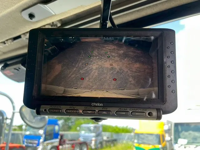 いすゞ ギガ QKG-CYJ77A(8x4)の写真36