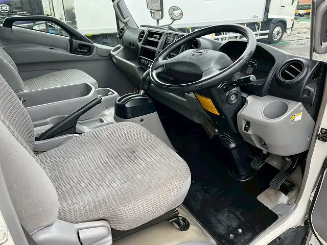 日野 デュトロ TPG-XZU712M(未入力/関係無)の写真21