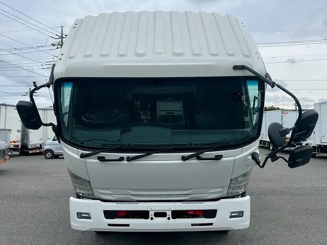 ベッド!240馬力!サイド観音扉!H30フォワード冷蔵冷凍車PG|いすゞ フォワード 2PG-FRR90T2(未入力/関係無)の写真3
