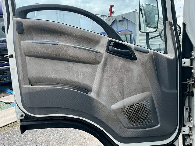 マツダ タイタン BDG-LPR85AN(2WD)の写真23