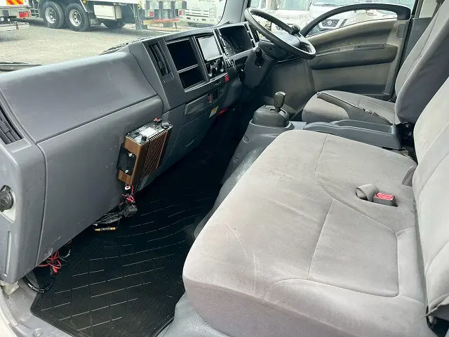 マツダ タイタン BDG-LPR85AN(2WD)の写真24