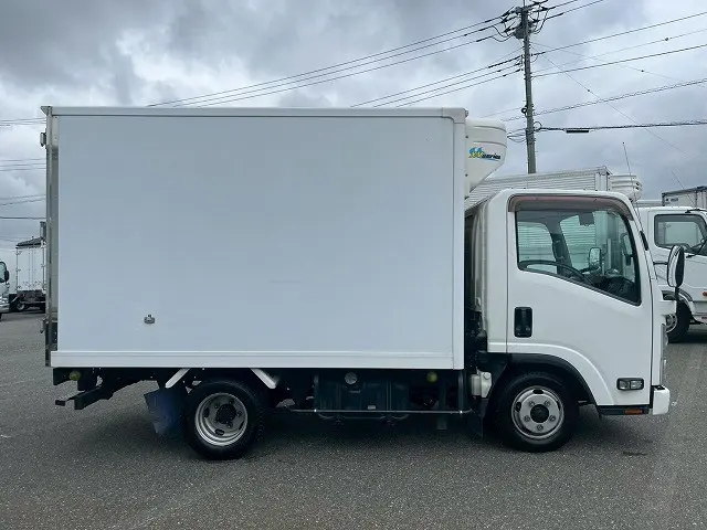 ハイキャブ 標準幅 10尺ボディ H28エルフ・冷蔵冷凍車|いすゞ エルフ TPG-NLR85AN(未入力/関係無)の写真5