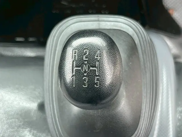 いすゞ エルフ TPG-NLR85AN(未入力/関係無)の写真35