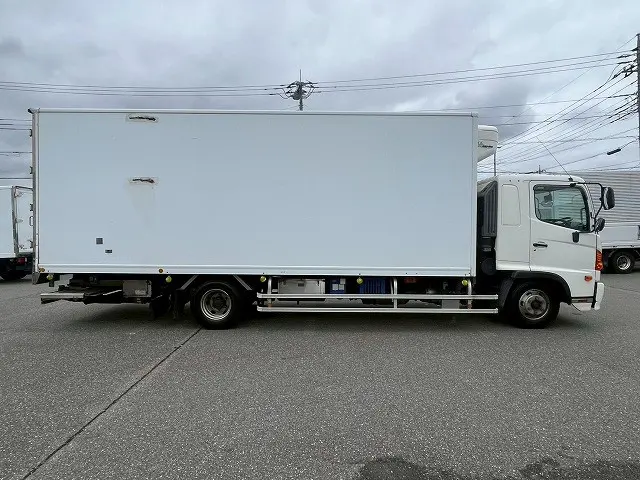 格納式パワーゲート 後輪エアサス H27-レンジャー冷蔵冷凍車PG|日野 レンジャー TKG-FD7JLAG(未入力/関係無)の写真5