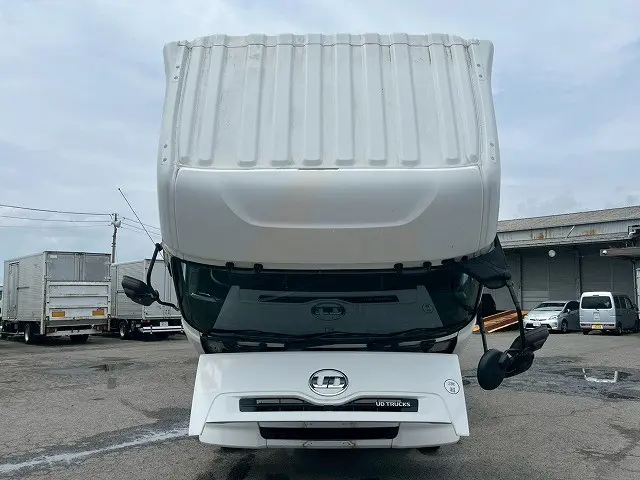 410馬力 Hi/Lo 12速MT H29-クオン・アルミウイング|UD クオン QKG-CG5ZA(8x4)の写真3