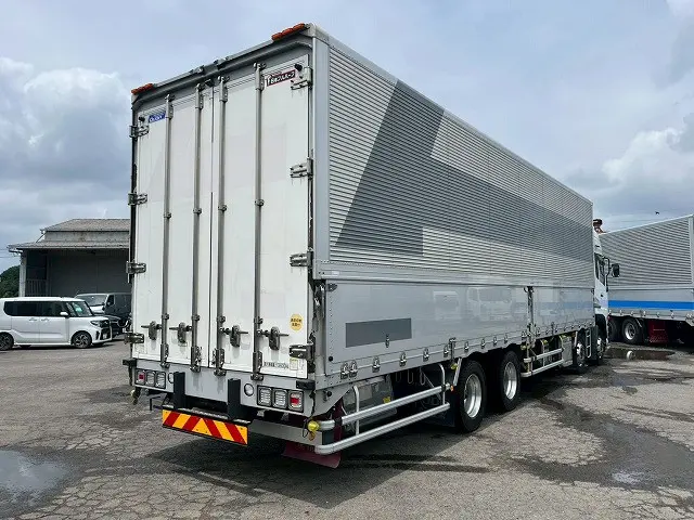 410馬力 Hi/Lo 12速MT H29-クオン・アルミウイング|UD クオン QKG-CG5ZA(8x4)の写真6