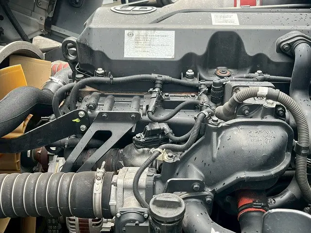 UD クオン QKG-CG5ZA(8x4)の写真45