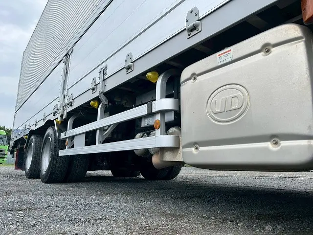 ＵＤ クオン QKG-CG5ZA(8x4)の写真36