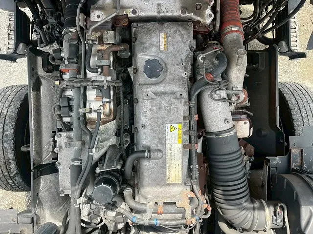 いすゞ ギガ 2PG-CYJ77C(8x4)の写真39