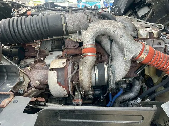 いすゞ ギガ 2PG-CYJ77C(8x4)の写真40