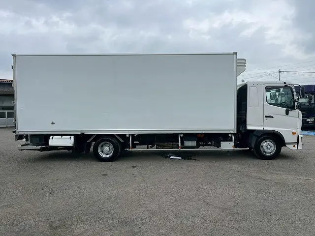 格納式パワーゲート 6300 フルワイド R3レンジャー冷蔵冷凍車PG|日野 レンジャー 2KG-FD2ABG(2WD)の写真5