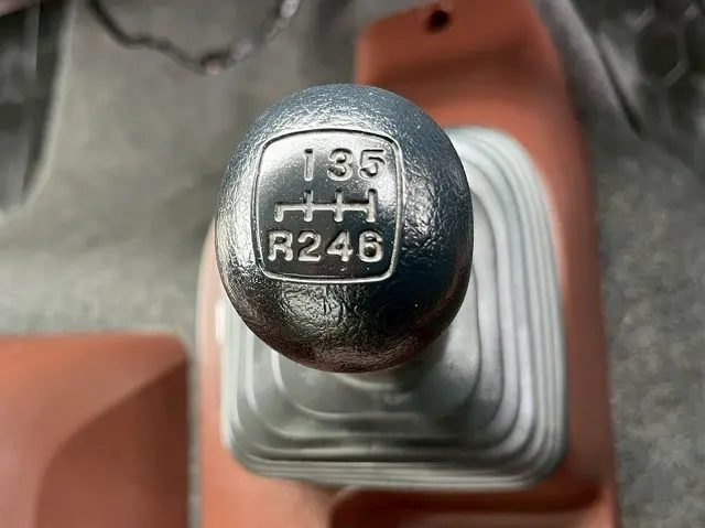 日野 レンジャー 2KG-FD2ABG(2WD)の写真38