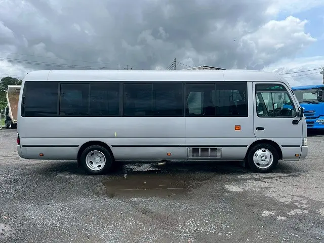定員29人 自動スイング扉 H21-コースター・マイクロバス|トヨタ コースター BDG-XZB50(未入力/関係無)の写真5