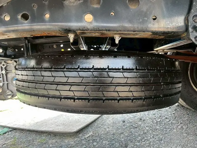 いすゞ エルフ TRG-NMR85AN(2WD)の写真47