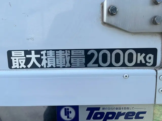 三菱 キャンター 2PG-FBAV0(2WD)の写真16