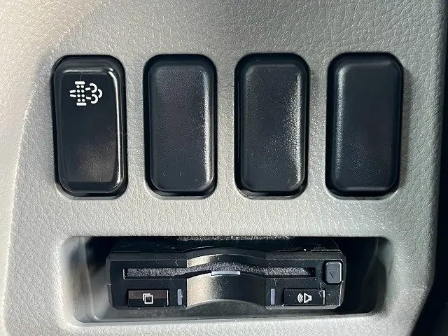 三菱 キャンター 2PG-FBAV0(2WD)の写真32
