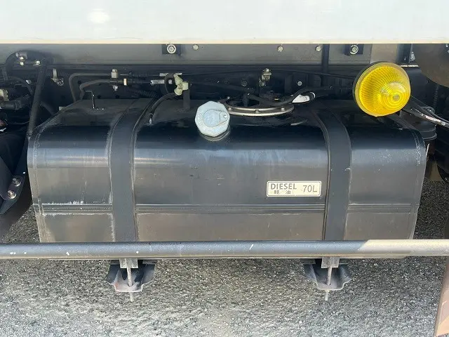 三菱 キャンター 2PG-FBAV0(2WD)の写真38