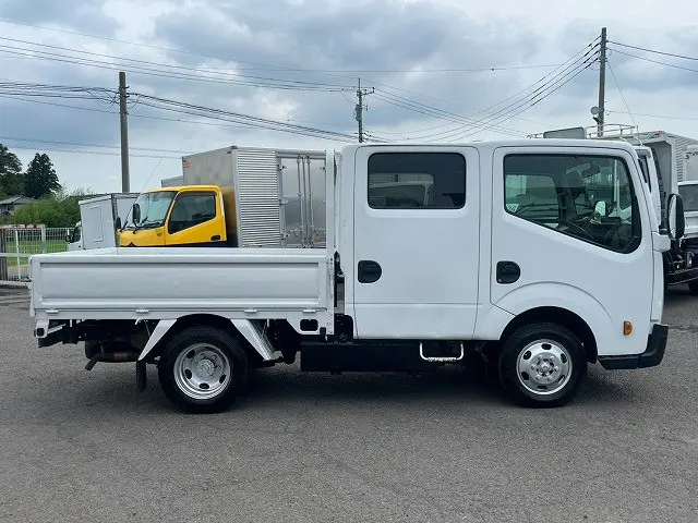 R8アトラスダブルキャブ 車検付 令和10年7月 4ナンバー|日産 アトラス CBF-SQ2F24(未入力/関係無)の写真4
