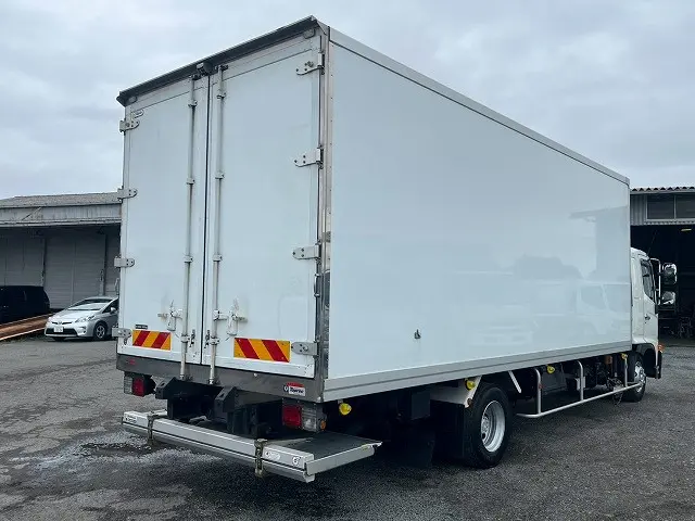 ベッド付 左サイド扉 6速MT H30-レンジャー冷蔵冷凍車PG|日野 レンジャー 2KG-FD2ABG(未入力/関係無)の写真6