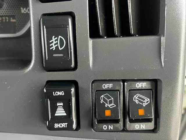 いすゞ フォワード 2RG-FRR90T2(未入力/関係無)の写真28