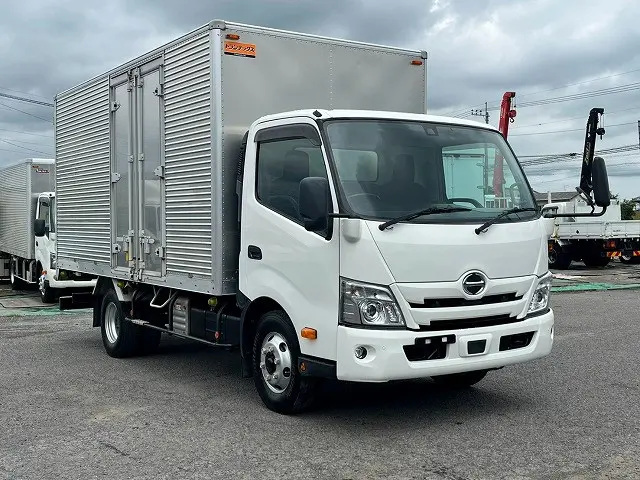 R2-デュトロアルミバン 3.85トン積載 ワイド ロング|日野 デュトロ 2PG-XZU712M(未入力/関係無)の写真4
