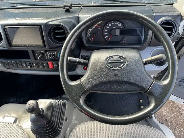 日野 デュトロ TKG-XZU695M(4WD)の写真28