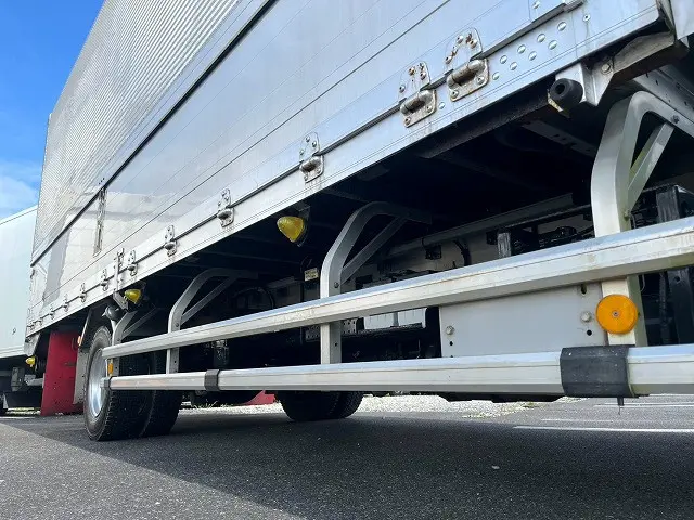 いすゞ フォワード TKG-FRR90S2(6x2)の写真36