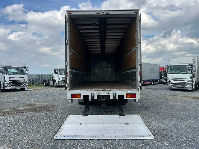 8×4 4軸低床2デフ 13.3トン積載|UD クオン QPG-CG5ZA(8x4)の写真11