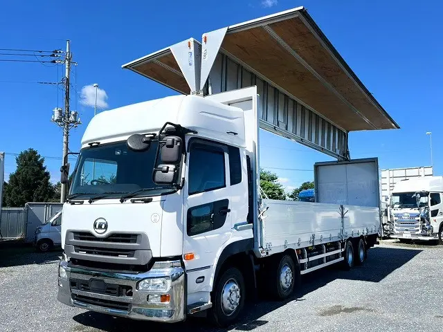 クオン・アルミウイングハイルーフ 4軸低床2デフ|UD クオン QPG-CG5ZA(8x4)の写真1