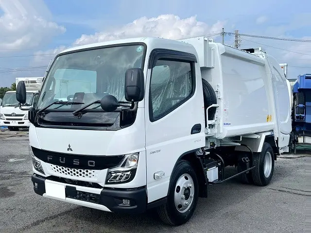 R8-キャンター・圧縮式塵芥車 車検付 登録済未使用車|三菱 キャンター 2RG-FEAV0(未入力/関係無)の写真1
