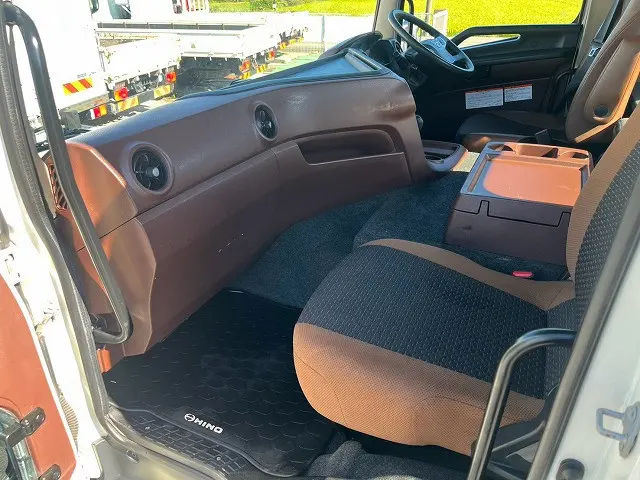 日野 プロフィア 2DG-SH1EEGG(未入力/関係無)の写真21