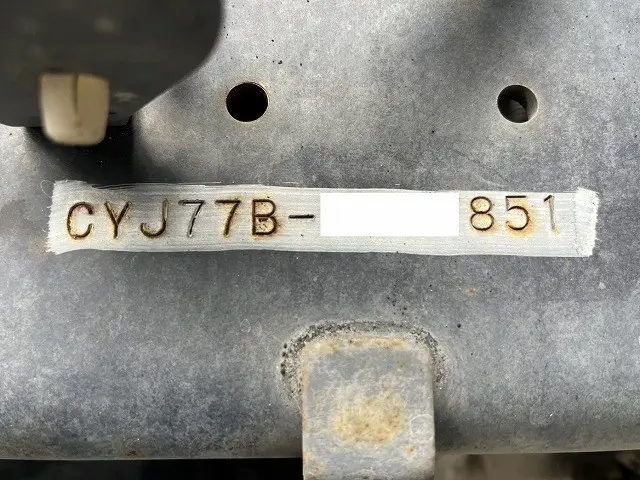 いすゞ ギガ QPG-CYJ77B(8x4)の写真50