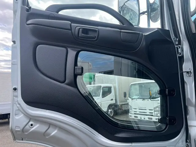 日野 プロフィア LKG-SH1EDAJ(未入力/関係無)の写真19