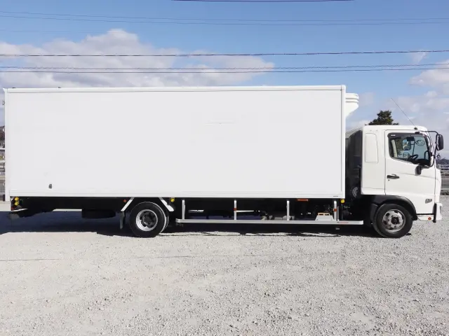 日野 レンジャー 2KG-FD2ABG(2WD)の写真9