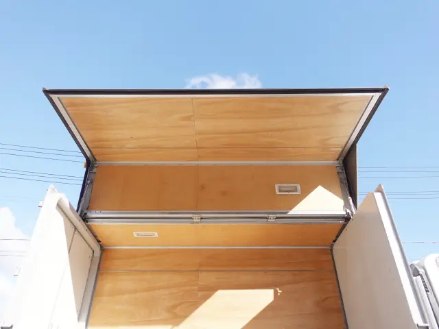 いすゞ エルフ TKG-NPR85AN(2WD)の写真12