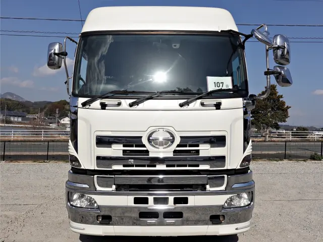 日野 プロフィア QPG-SH1EDDG(2WD)の写真3