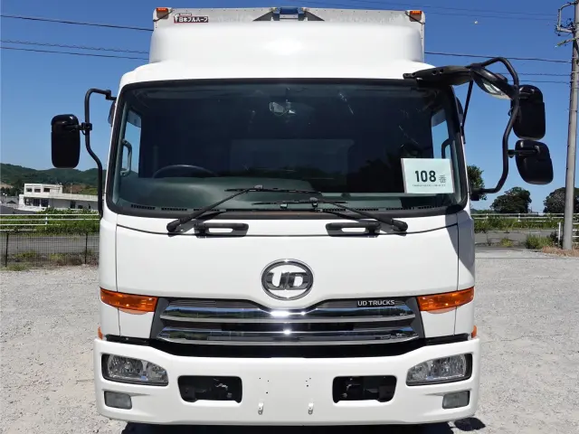 UD コンドル QKG-PK39CH(2WD)の写真3