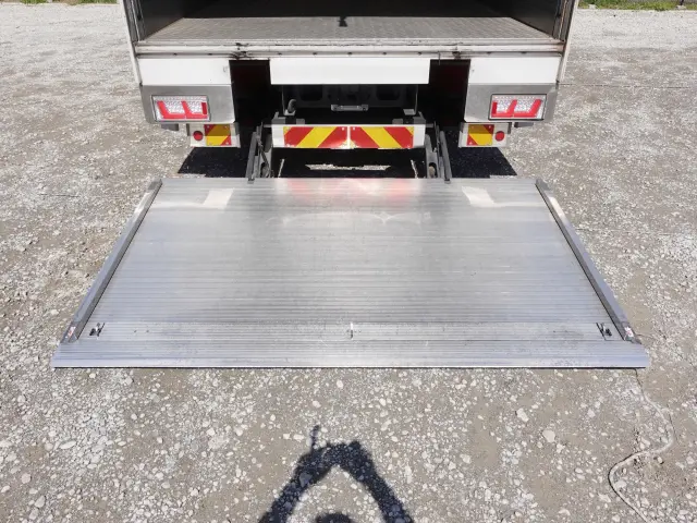 日野 レンジャー TKG-FD9JLAG(2WD)の写真13