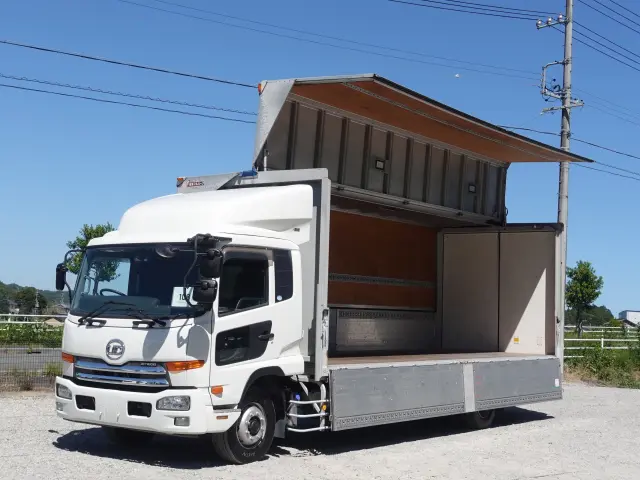 UD コンドル QKG-PK39CH(2WD)の写真24