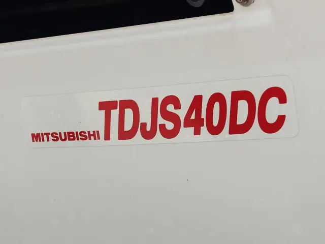 三菱 キャンター 2PG-FEB50(2WD)の写真11