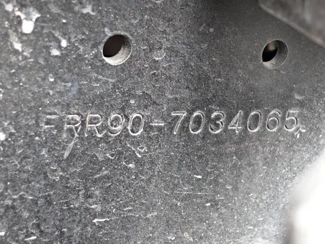 いすゞ フォワード SKG-FRR90S2(2WD)の写真15