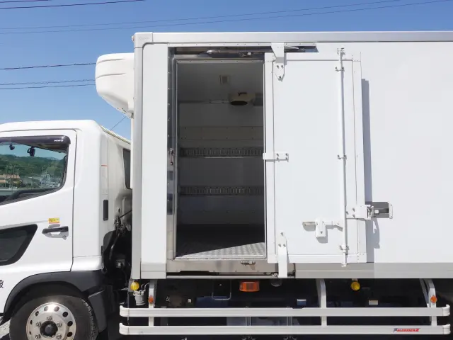 日野 レンジャー 2KG-FC2ABG(2WD)の写真16